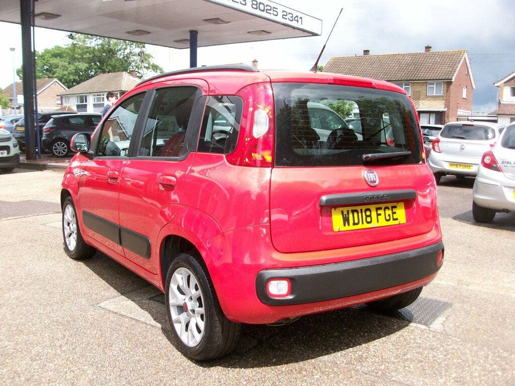 Fiat Panda 1.2 Lounge Euro 6 Red #5