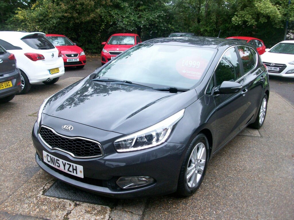 Kia Ceed 1.6 Crdi Ecodynamics 2 Euro 5 Ss Silver