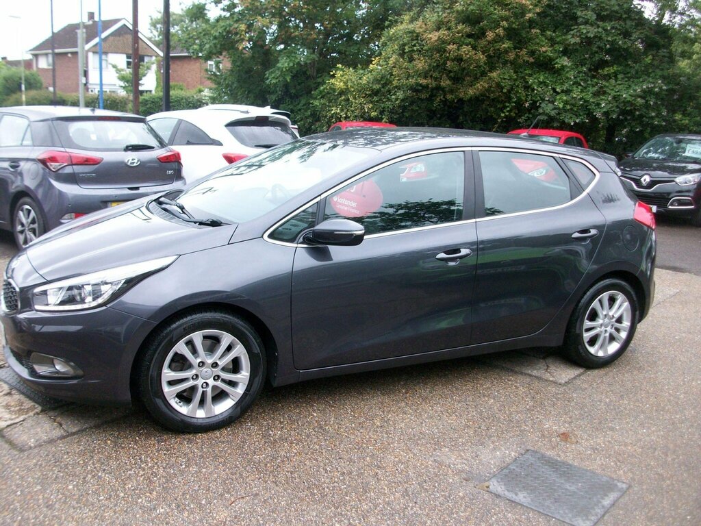 Kia Ceed 1.6 Crdi Ecodynamics 2 Euro 5 Ss Silver #2
