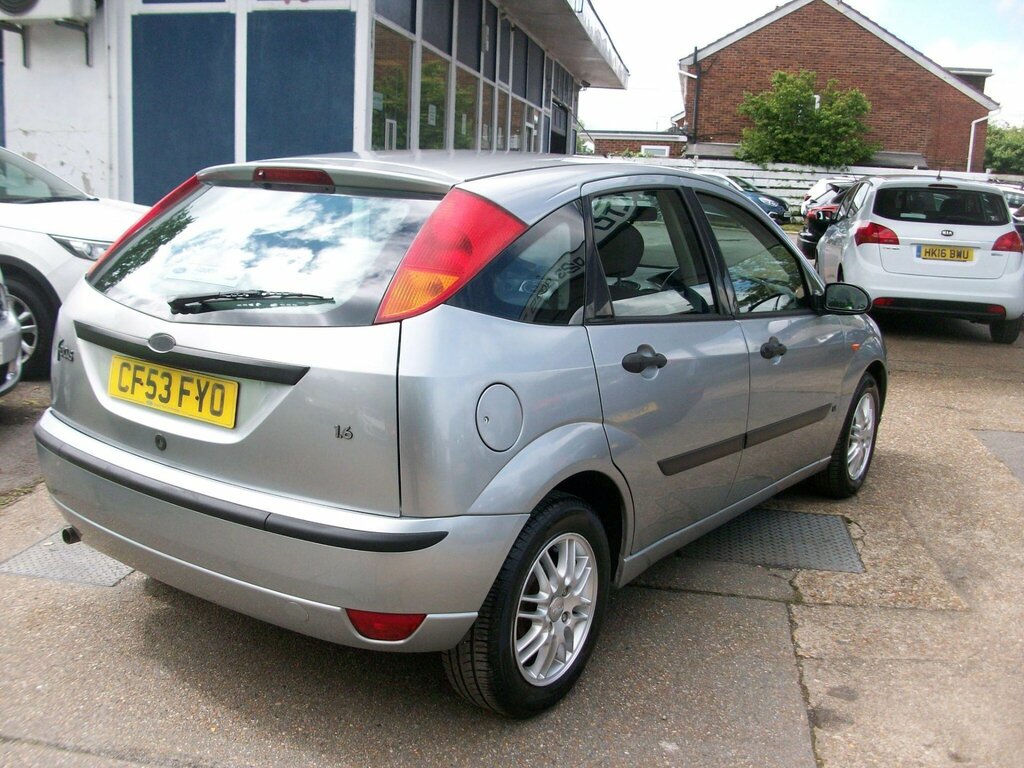 Ford Focus  Black #5