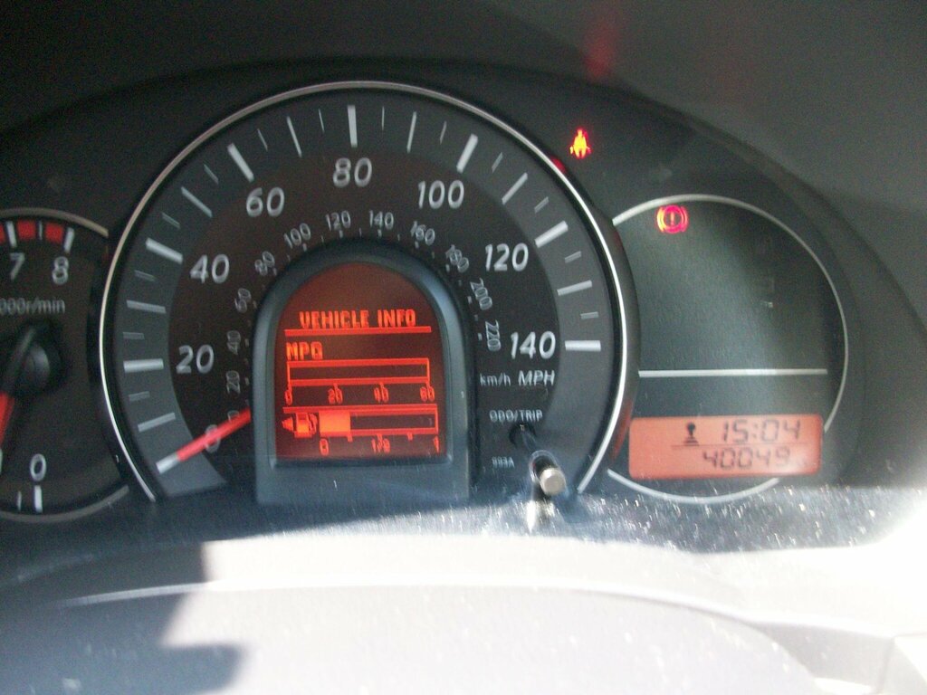 Nissan Micra Visia Blue #18