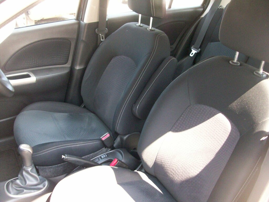 Nissan Micra Visia Blue #15