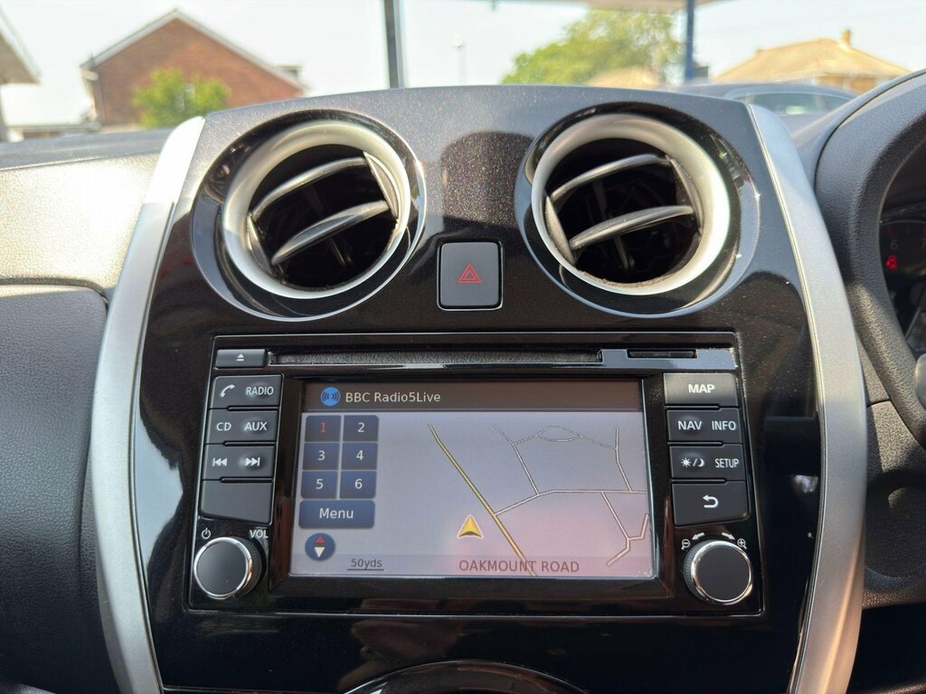 Nissan Note 1.2 Acenta Premium 80 Bhp Red #28