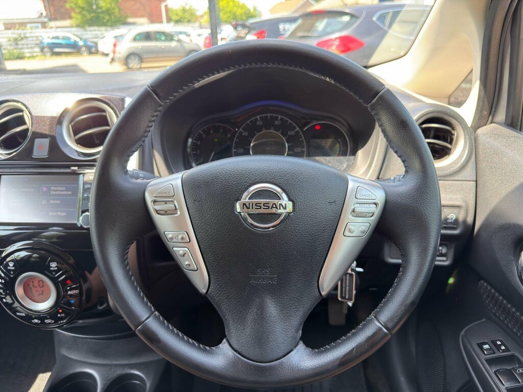 Nissan Note 1.2 Acenta Premium 80 Bhp Red #30