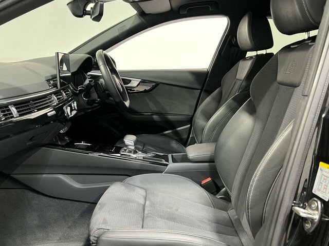 Audi A4 2022 2.0 Tfsi 45 Black Edition Saloon S Black #6