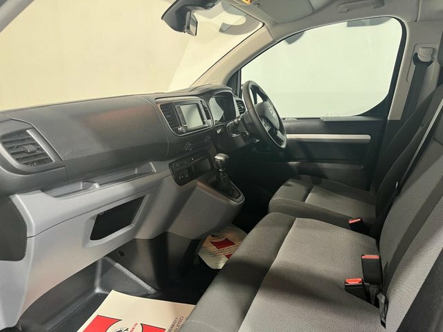 Vauxhall Vivaro 2021 2.0 Turbo D 3100 Elite Crew Van Double Cab Black #3