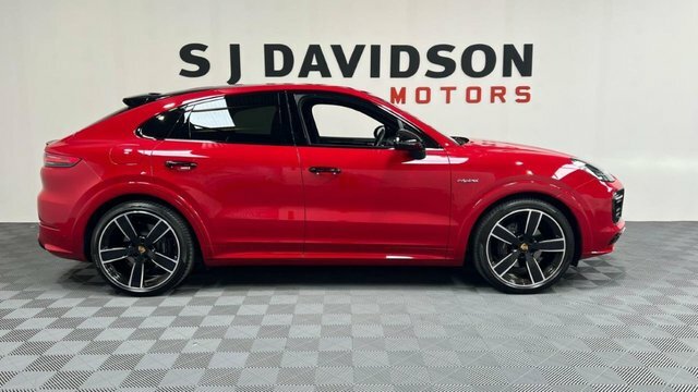 Porsche Cayenne 2022 3.0 V6 E-hybrid 17.9Kwh Coupe Plug Red #2