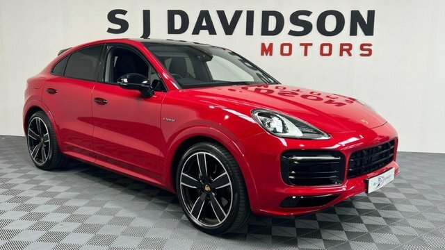 Porsche Cayenne 2022 3.0 V6 E-hybrid 17.9Kwh Coupe Plug Red