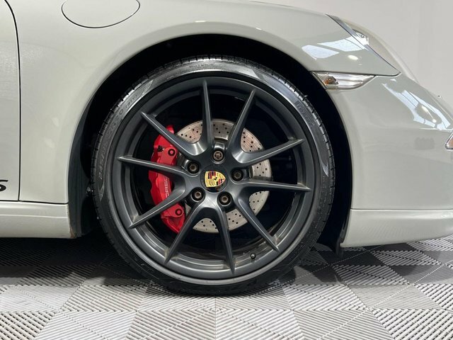 Porsche 911 911 Carrera S Red #10