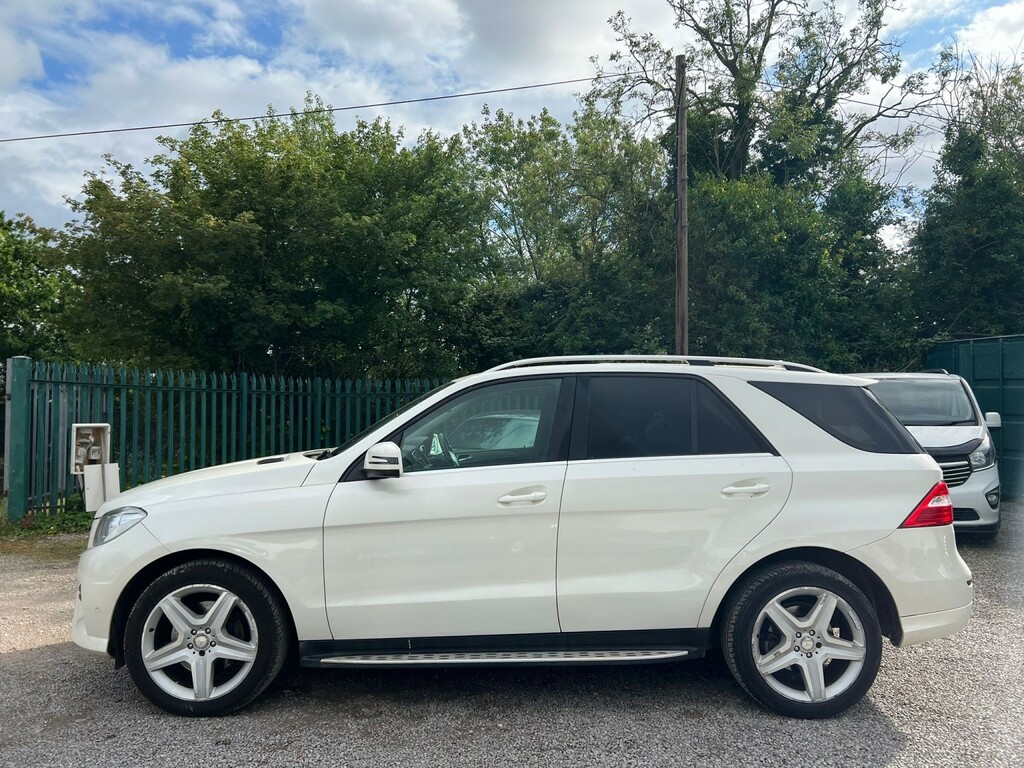 Mercedes-Benz M Class Suv 2.1 Ml250 Bluetec Amg Sport 201313 White #5