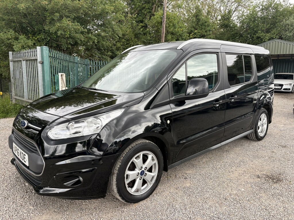 Ford Grand Tourneo Connect 1.5 Tdci Titanium Black #3