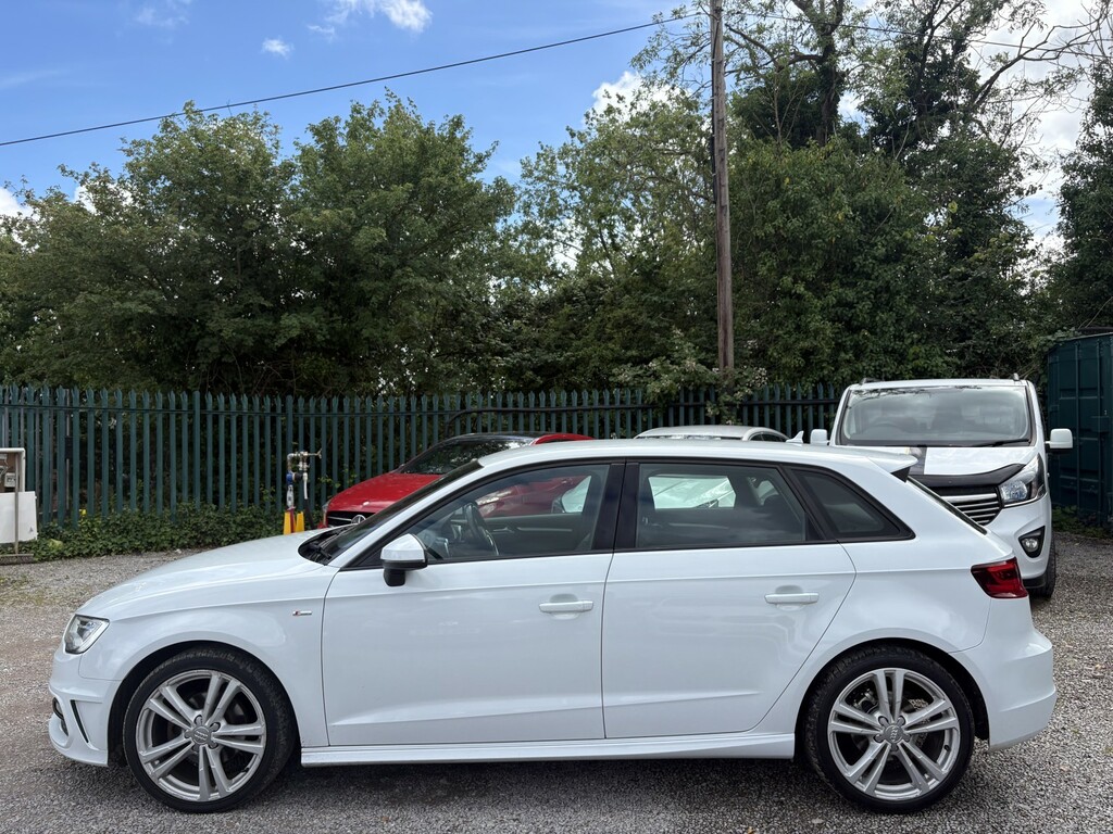 Audi A3 1.6 Tdi S Line White #4