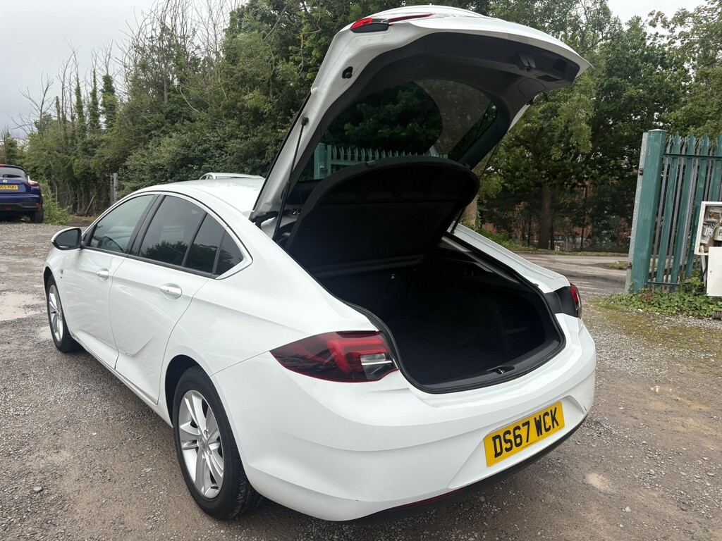 Vauxhall Insignia Elite Nav Black #38