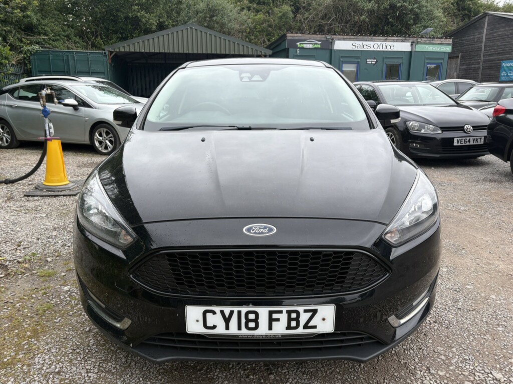 Ford Focus Hatchback 1.0 T Ecoboost Titanium 201818 CY18FBZ Black #2