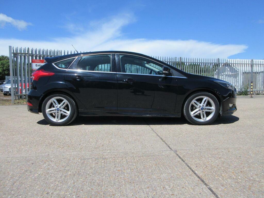 Ford Focus 1.0T Ecoboost Zetec S Euro 6 S S EJ65MGZ Black #4