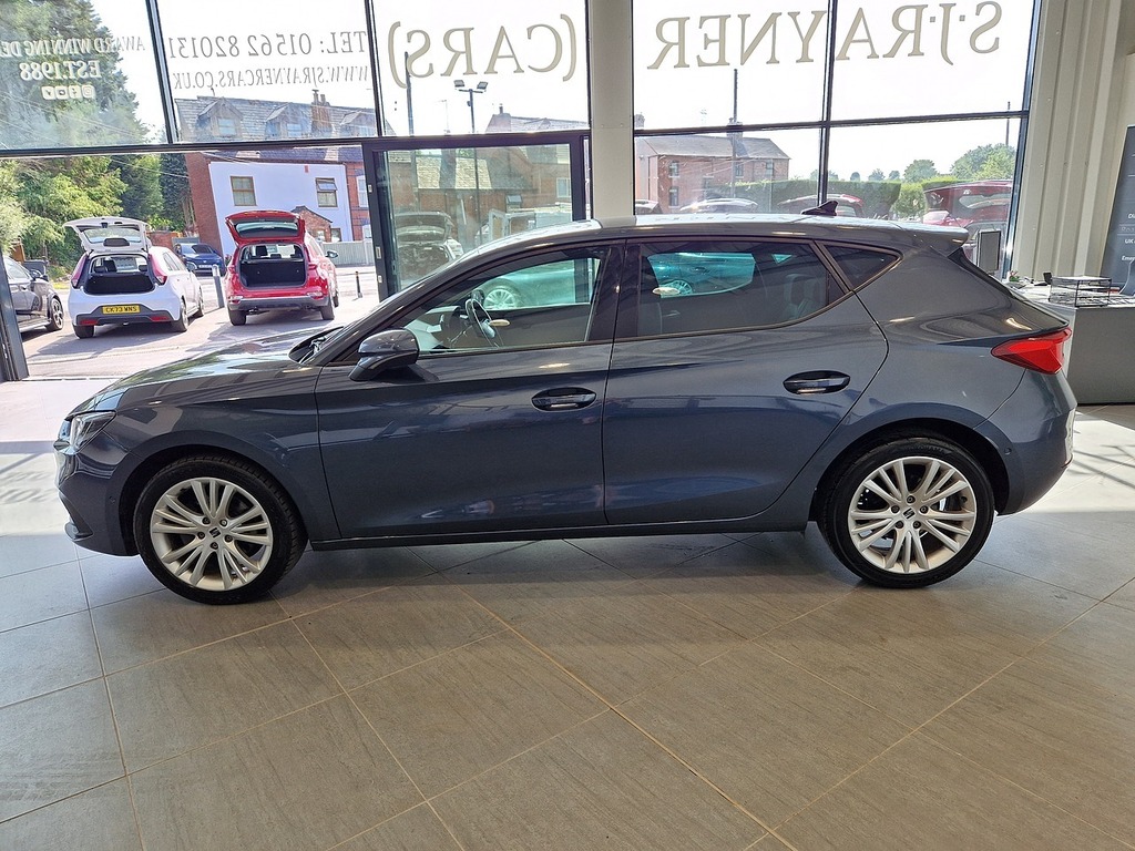 Seat Leon Tsi Evo Se Dynamic GJ21UKL Grey #2
