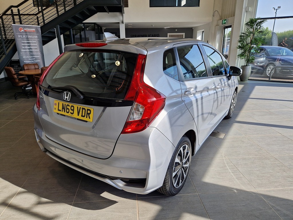 Honda Jazz I-vtec S Silver #6
