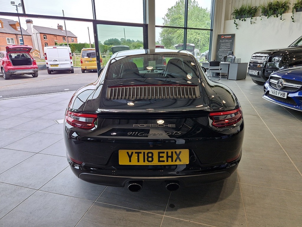 Porsche 911 Gt3 2dr Manual Black #28