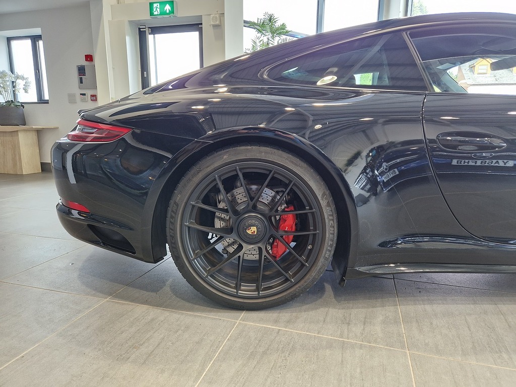 Porsche 911 Gt3 2dr Manual Black #29