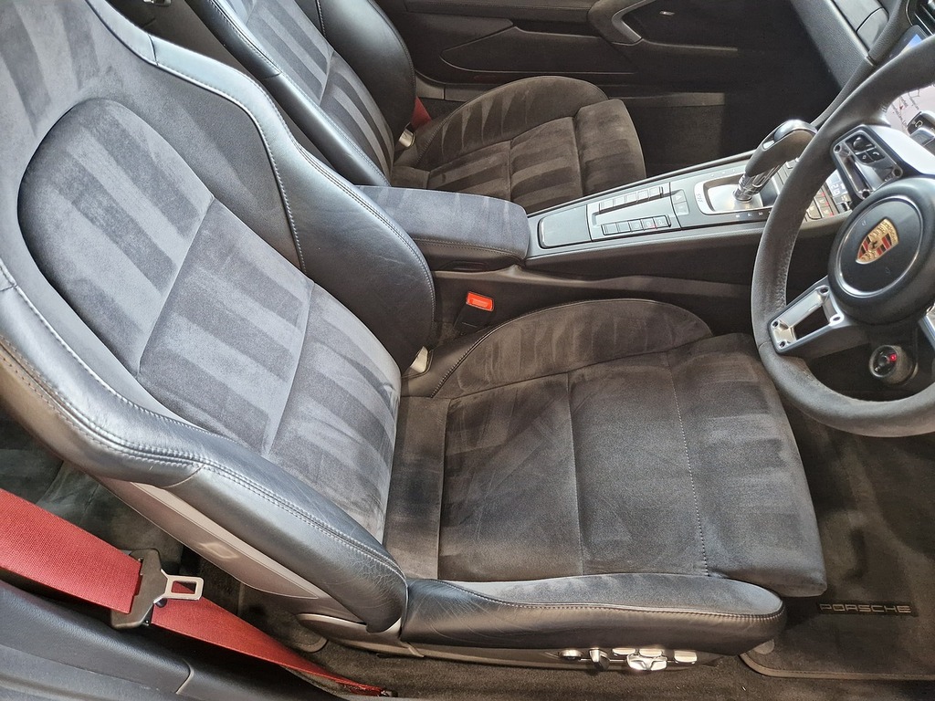 Porsche 911 Gt3 2dr Manual Black #8