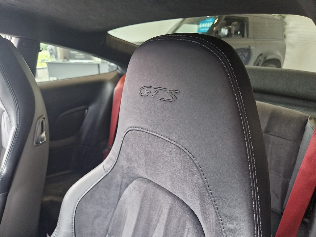 Porsche 911 Gt3 2dr Manual Black #17