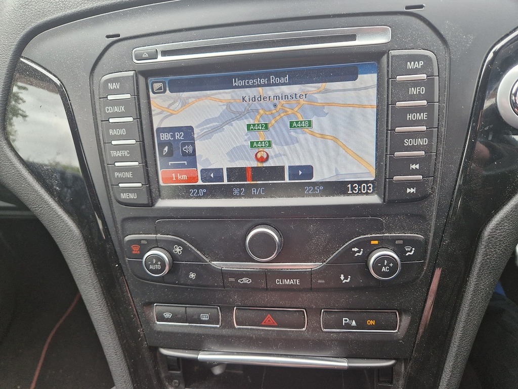 Ford Mondeo Titanium X Black #28