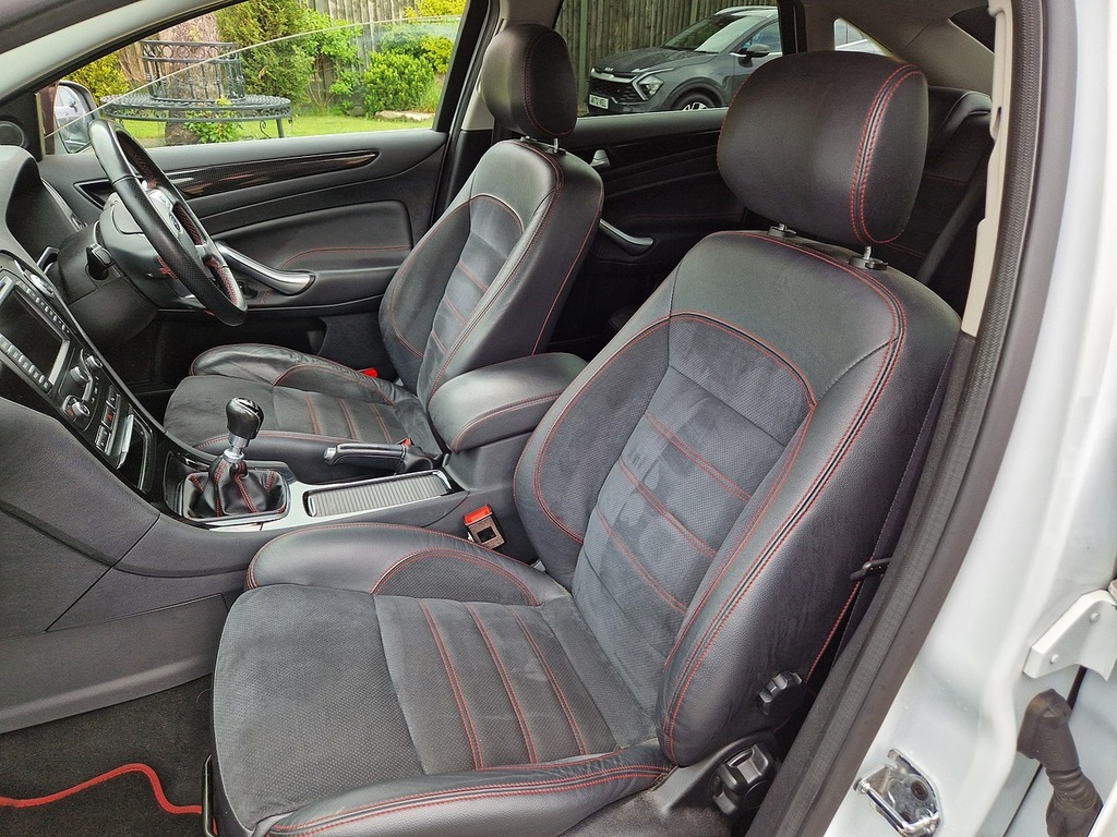 Ford Mondeo Titanium X Black #18