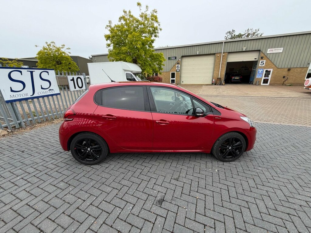 Peugeot 208 1.2 Puretech Gpf Gt Line Eat Euro 6 Ss Red #2