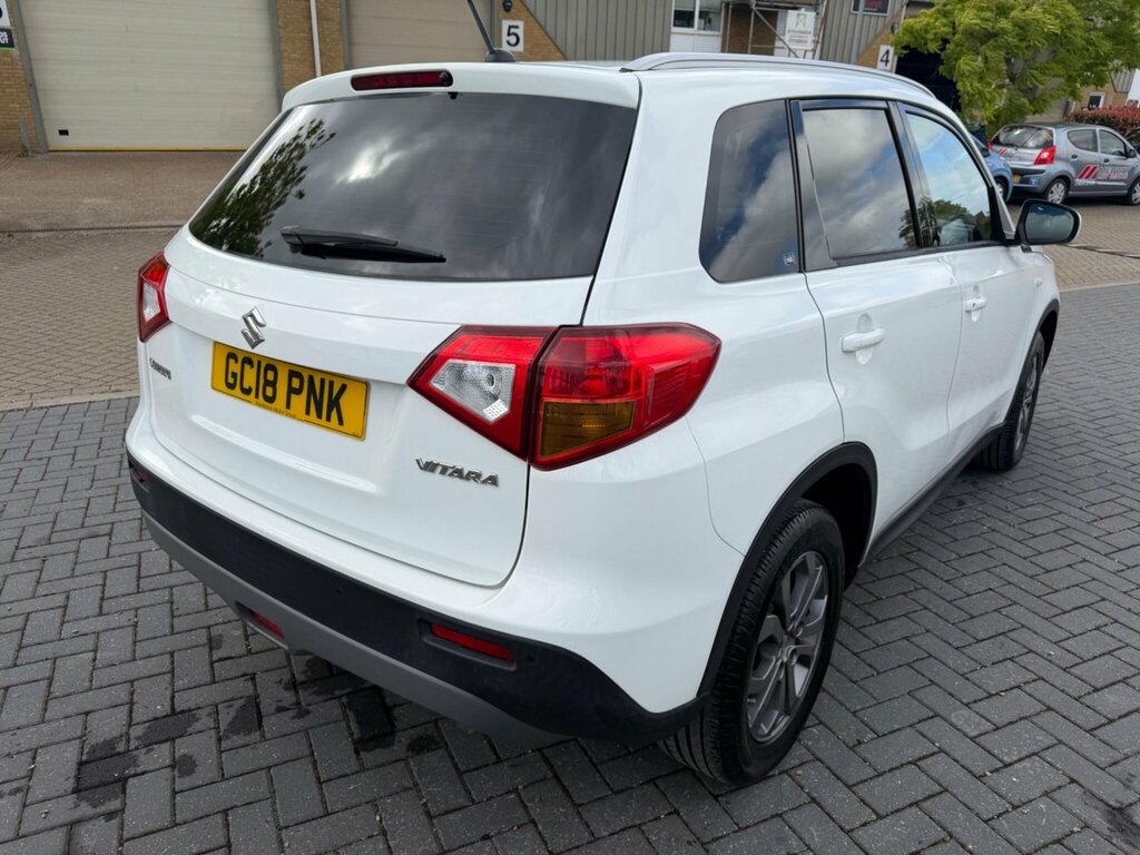 Suzuki Vitara 1.6 Sz4 Euro 6 Ss GC18PNK White #2