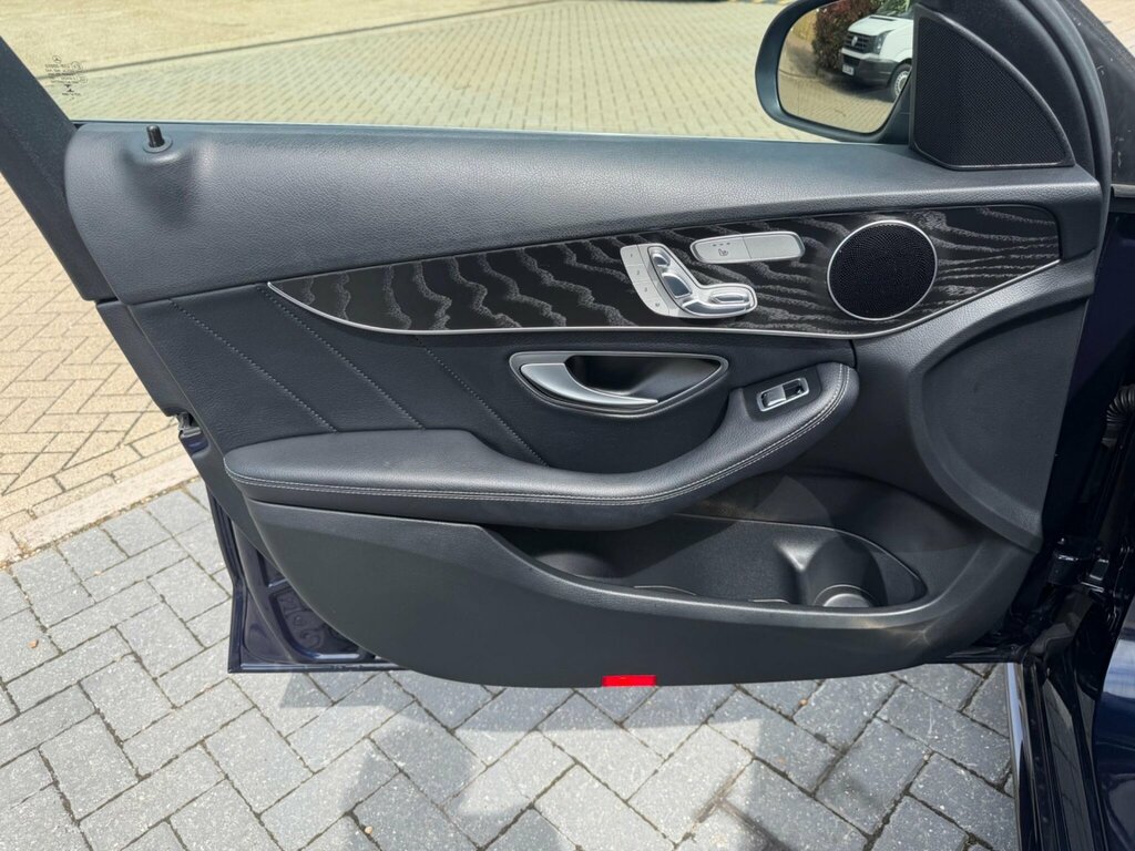 Mercedes-Benz C Class C43 4Matic Premium Plus Black #36