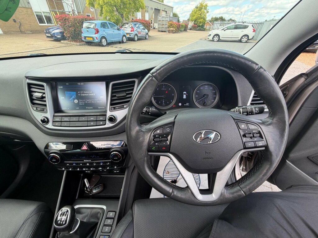 Hyundai Tucson  Grey #22