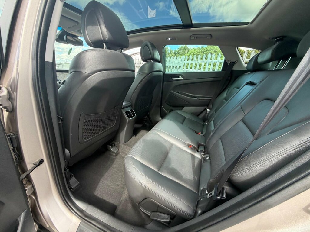 Hyundai Tucson  Grey #45