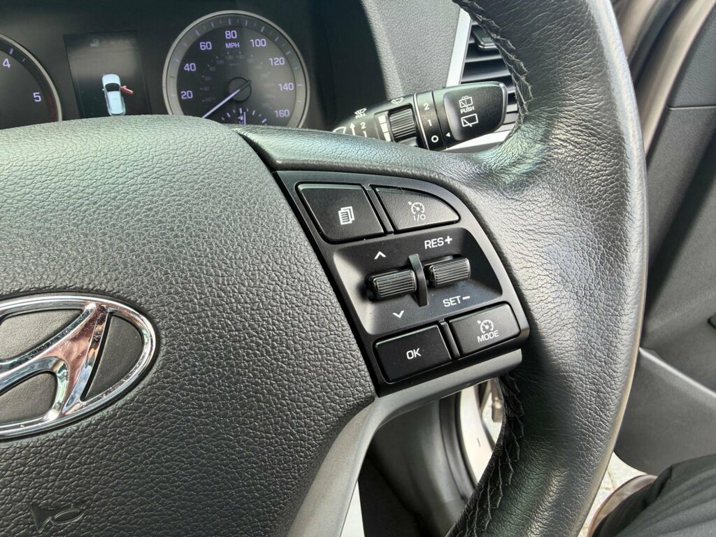 Hyundai Tucson  Grey #24