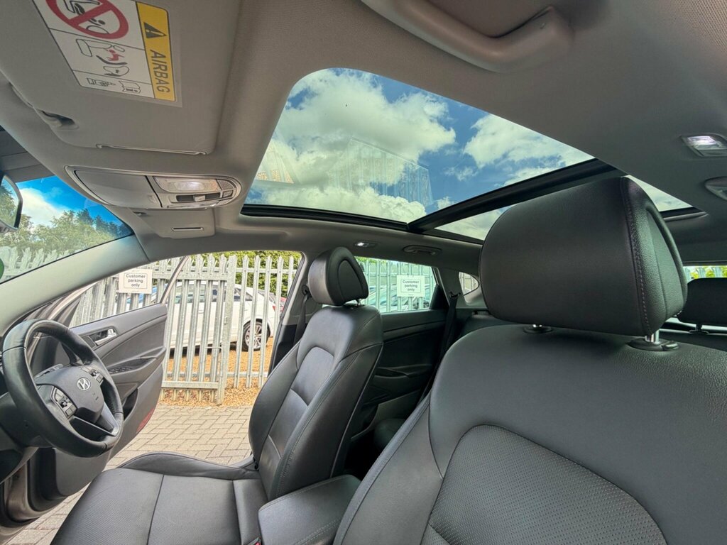 Hyundai Tucson  Grey #41