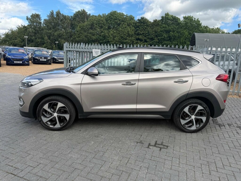 Hyundai Tucson  Grey #9