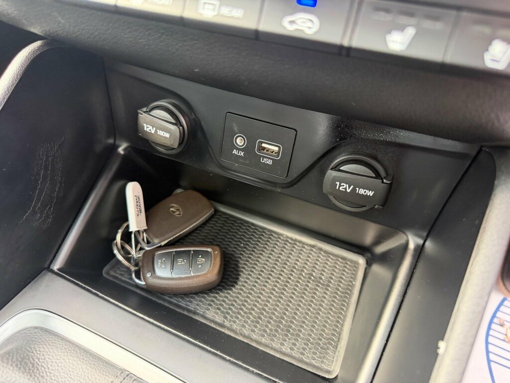 Hyundai Tucson  Grey #38