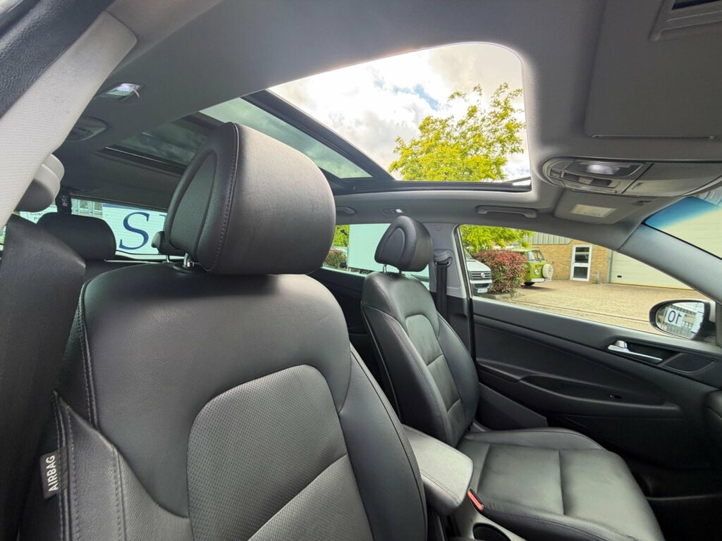 Hyundai Tucson  Grey #14