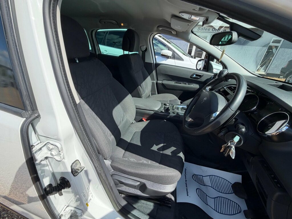 Peugeot 3008 1.6 E-hdi Active 2013 Red #3