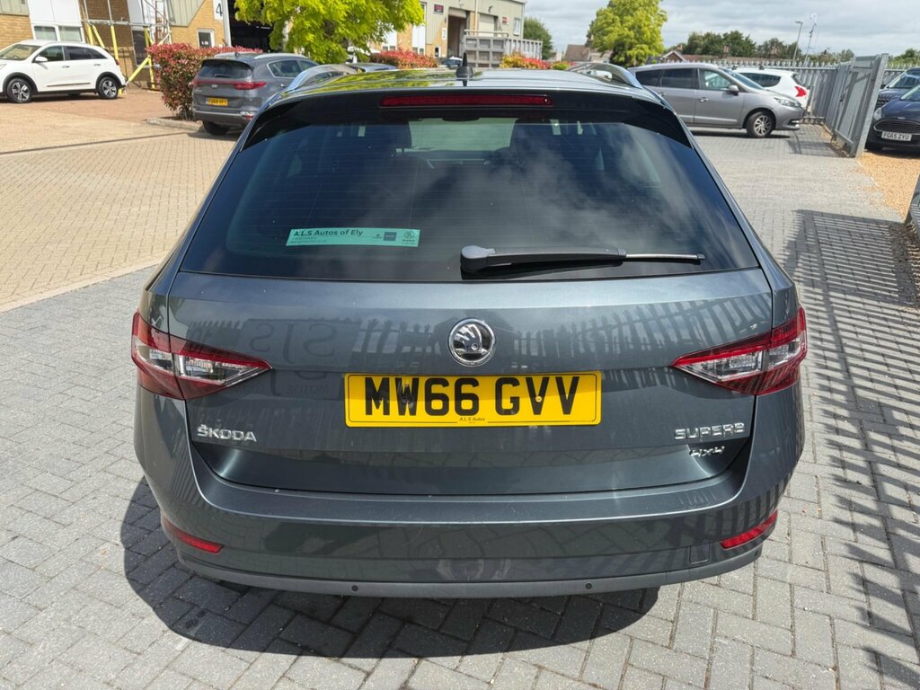 Skoda Superb 2.0 Tdi Se L Executive Dsg 6Spd 4Wd Euro 6 S Grey #4