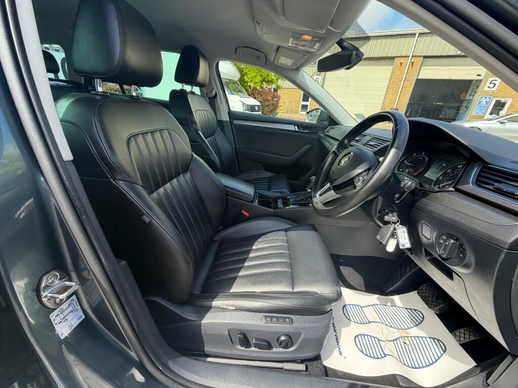 Skoda Superb Estate Blue #13