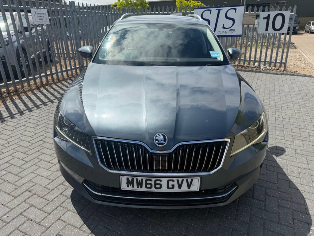 Skoda Superb Estate Blue #12