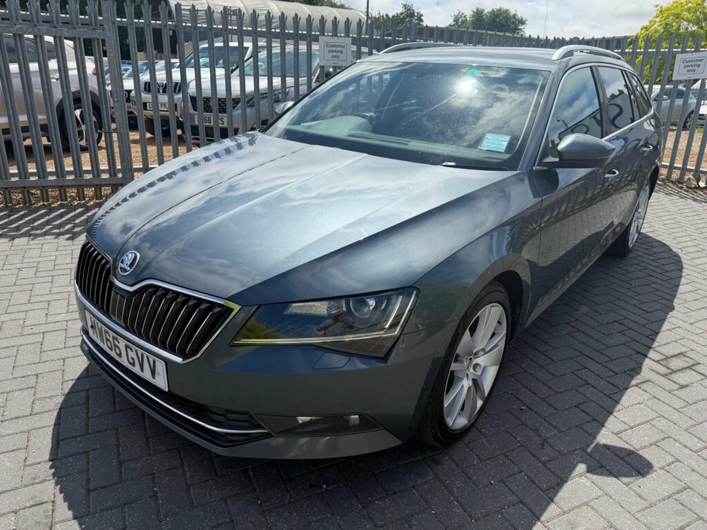 Skoda Superb Estate Blue #10