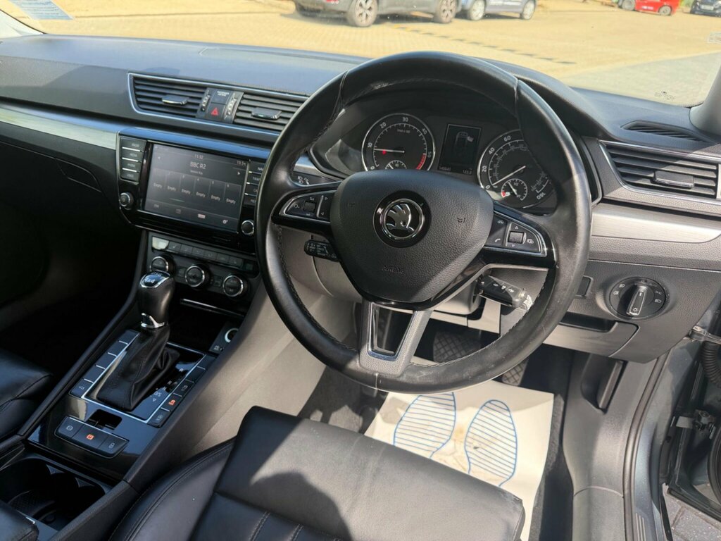 Skoda Superb Estate Blue #16