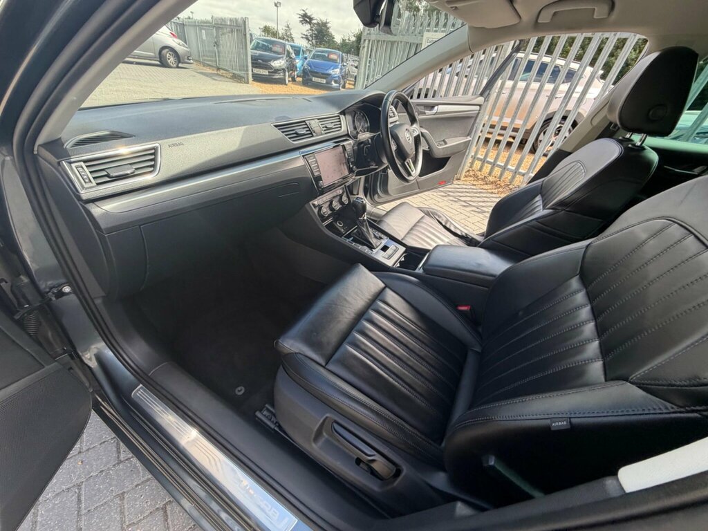 Skoda Superb Estate Blue #31