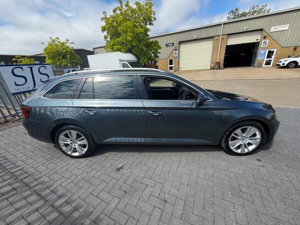 Skoda Superb 2.0 Tdi Se L Executive Dsg 6Spd 4Wd Euro 6 S Grey #2