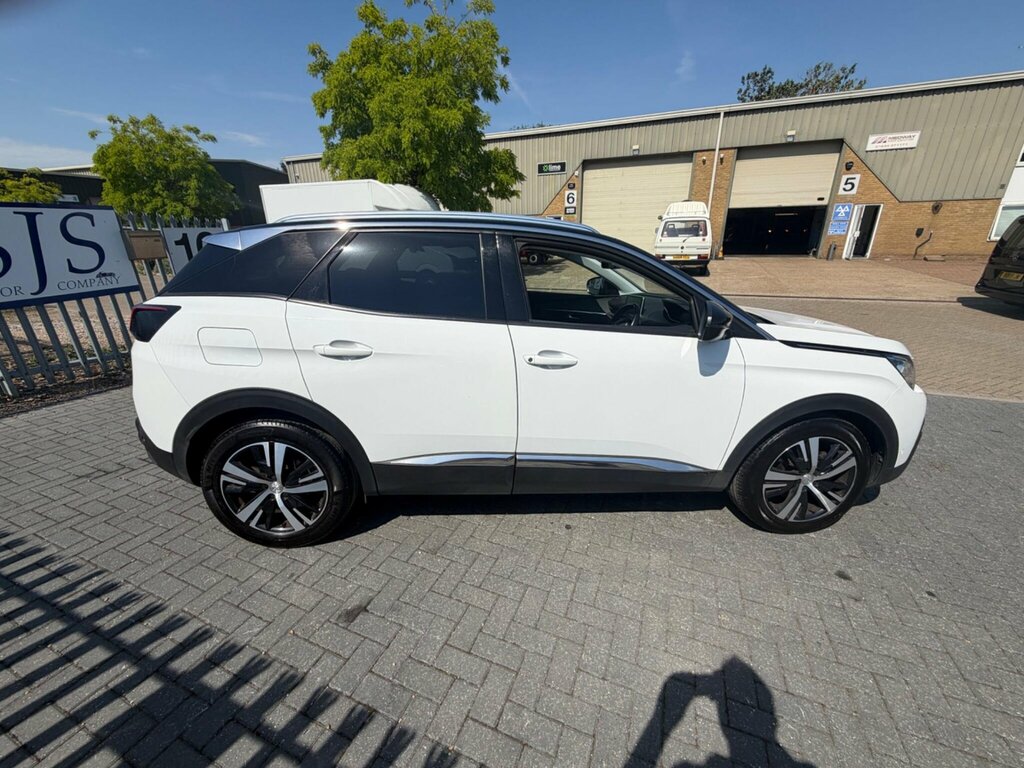 Peugeot 3008 1.5 Bluehdi Allure Euro 6 Ss White