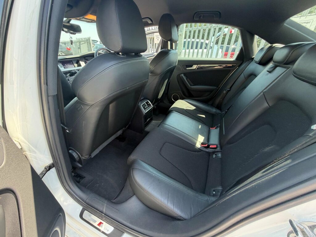 Audi A4 2.0 Tdie 136 Se Red Estate Red #27