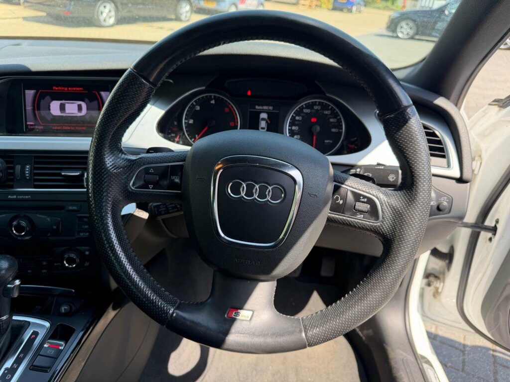 Audi A4 2.0 Tdie 136 Se Red Estate Red #19