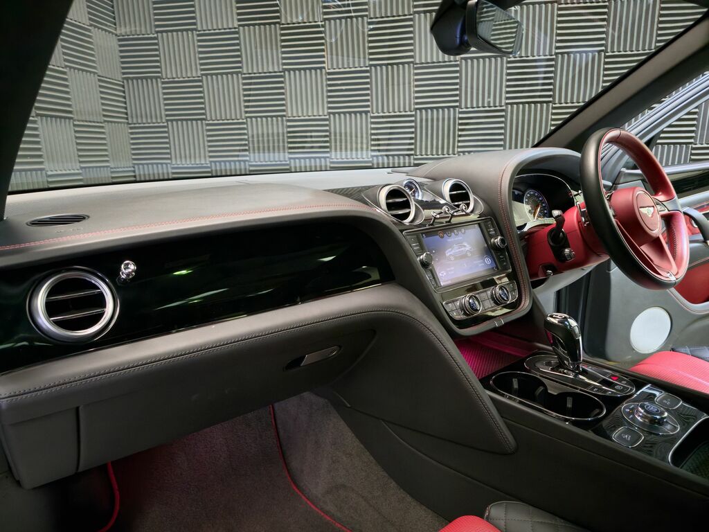 Bentley Bentayga W12 #13