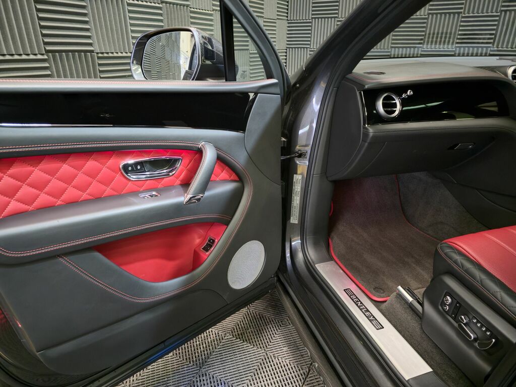 Bentley Bentayga W12 #11